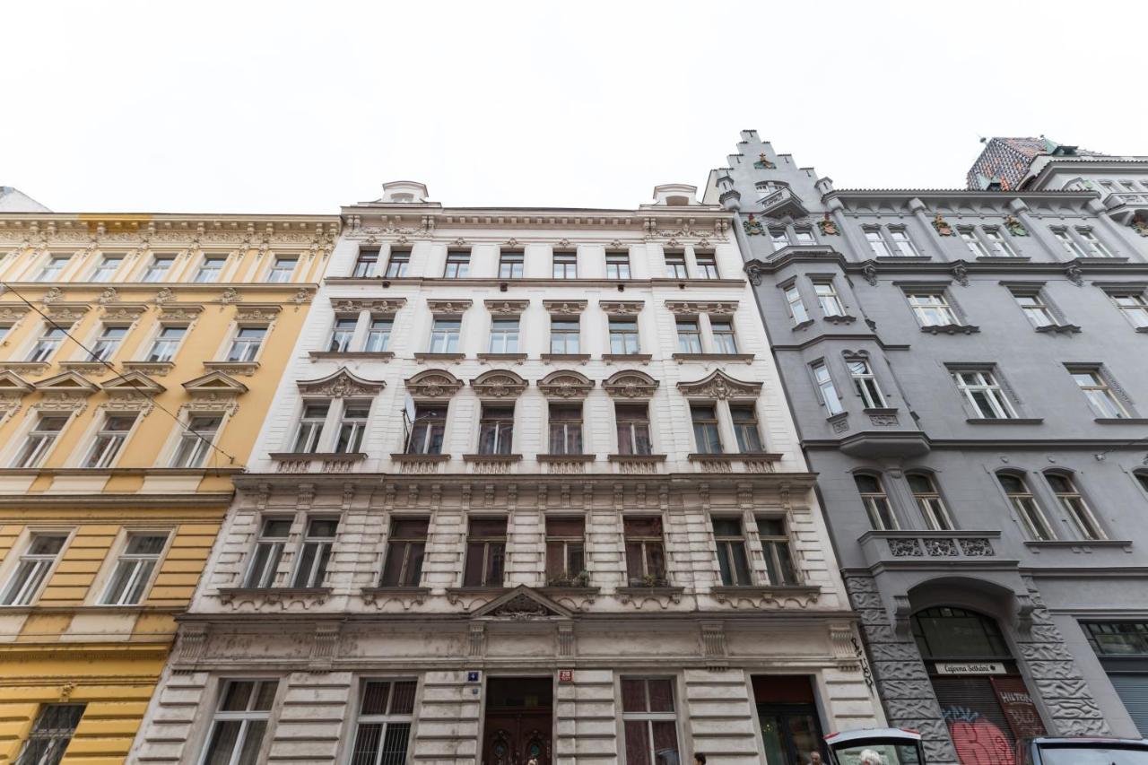 Dream Duplex On Riverside Prague Exterior photo